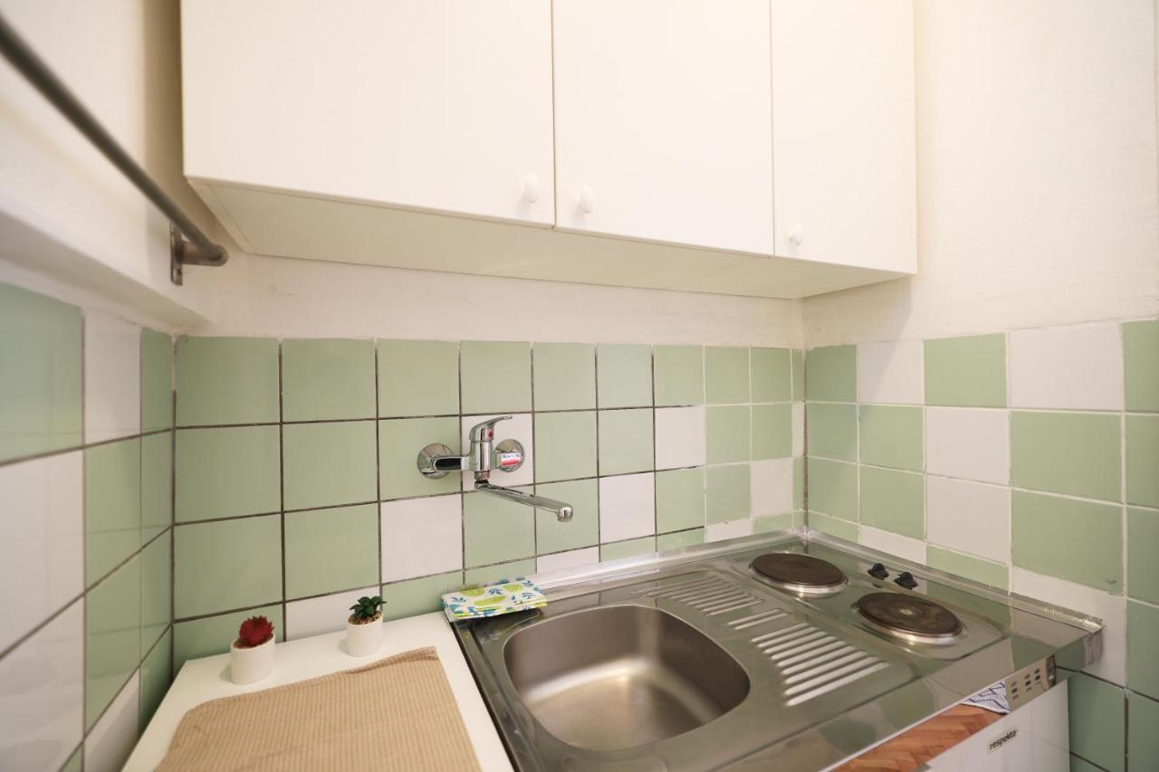 Cozy Studio Apartments In City Centar Stosija Zara Esterno foto